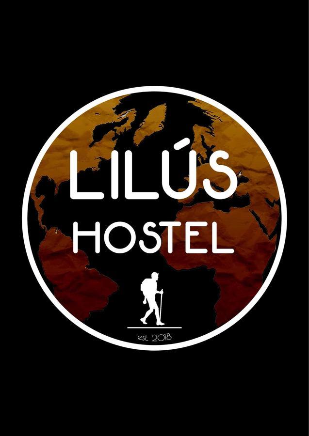 באטומי Lilus Hostel מראה חיצוני תמונה