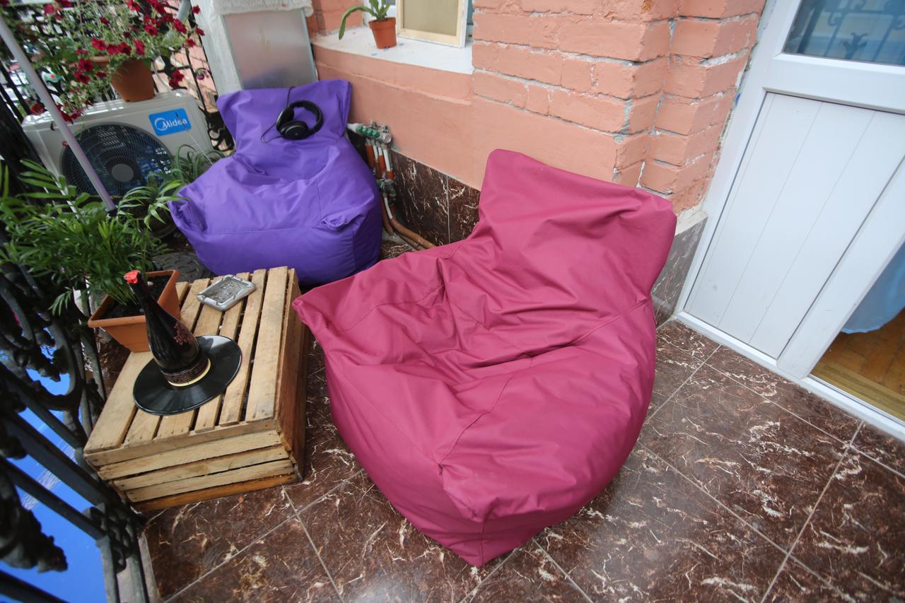 באטומי Lilus Hostel מראה חיצוני תמונה