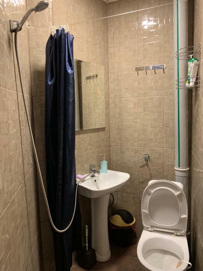 באטומי Lilus Hostel מראה חיצוני תמונה